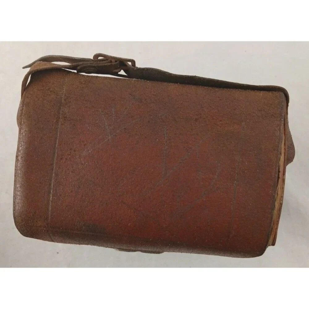 VINTAGE FRENCH CORONET 'LE POLO' 120 ROLL FILM BOX CAMERA W/ Case
